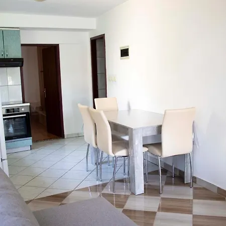Pepi 1 Apartment Zadar