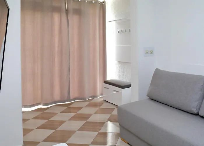Pepi 1 Zára